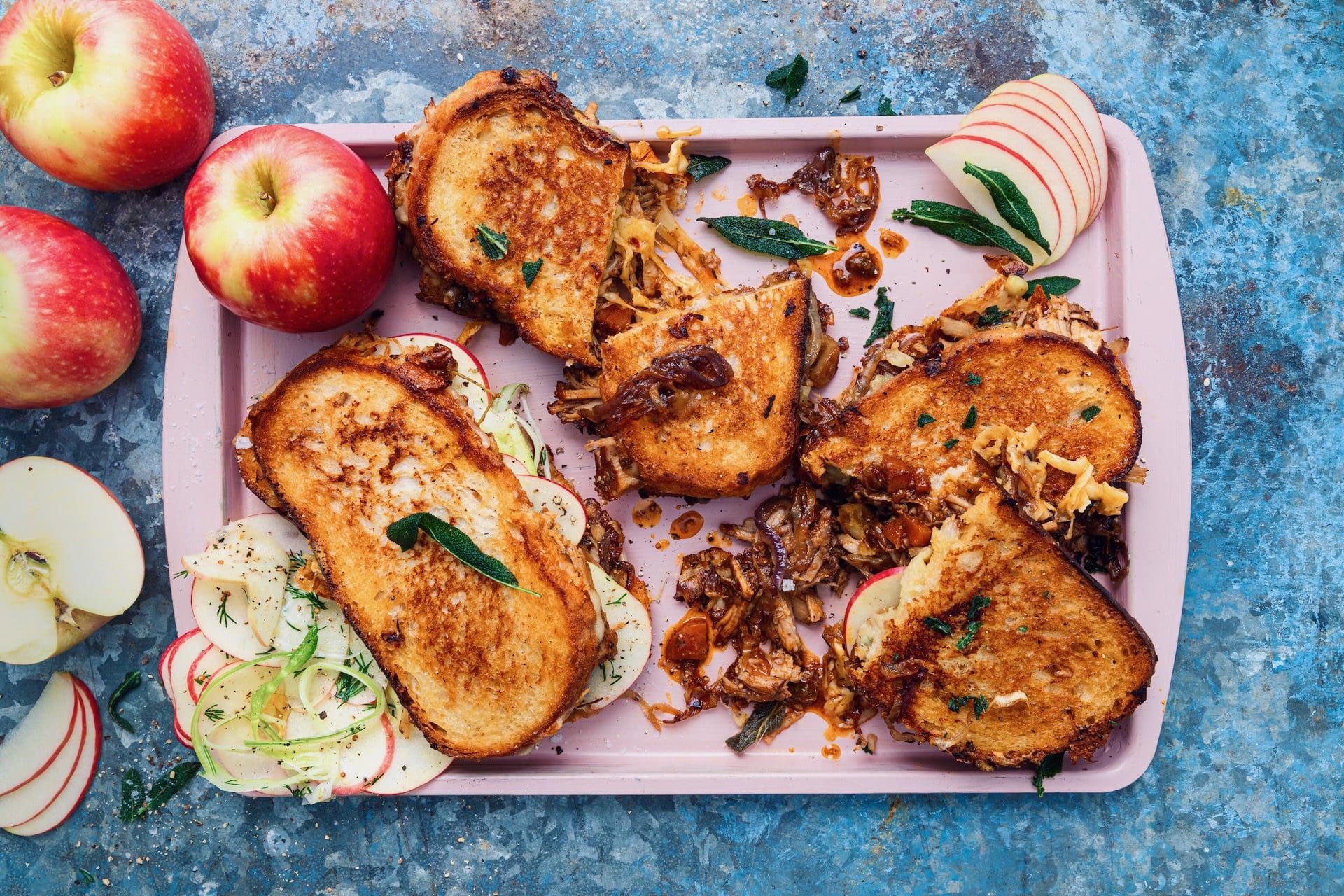 Pulled Pork & Apple Grilled Cheese Sarmies